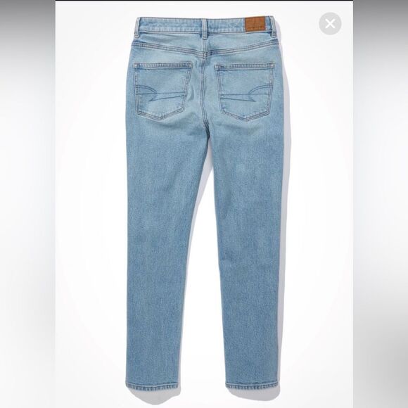 American Eagle Light Blue Women’s Strigid Mom Jeans , Size 8, Waist 30, Regular - Picture 3 of 8